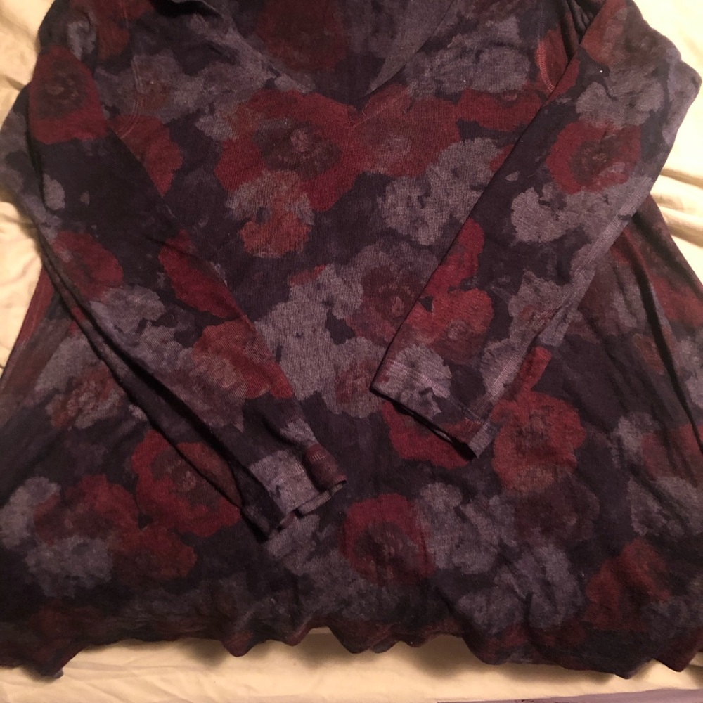 Nally and Millie tunic size medium